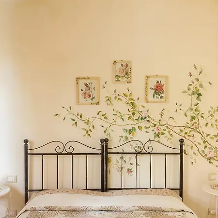 La Casa Di Ugo Pensionat