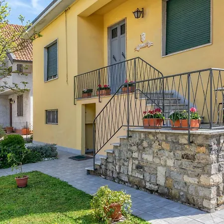 La Casa Di Ugo 3*