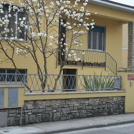La Casa Di Ugo Pensionat