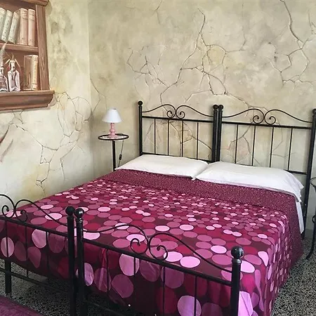 La Casa Di Ugo Pensionat Ciglione